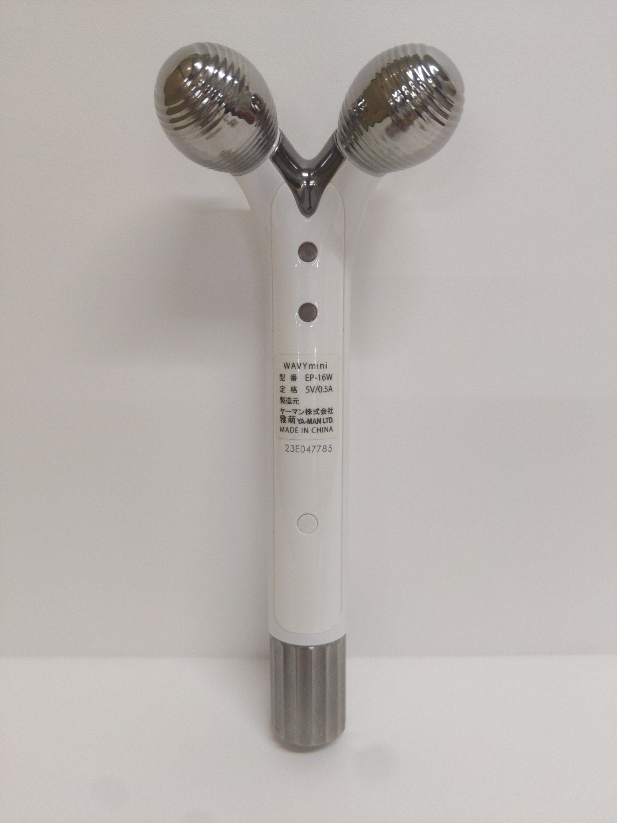 C621 YA-MAN(ヤーマン) 美顔ローラー WAVYmini ホワイトト EP-16W【Y】
