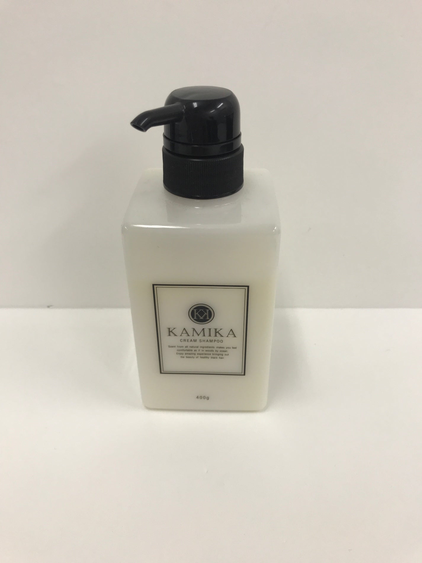 C748 ★KAMIKA カミカ オールインワンクリームシャンプー 頭皮ケア・ダメージケア 400g