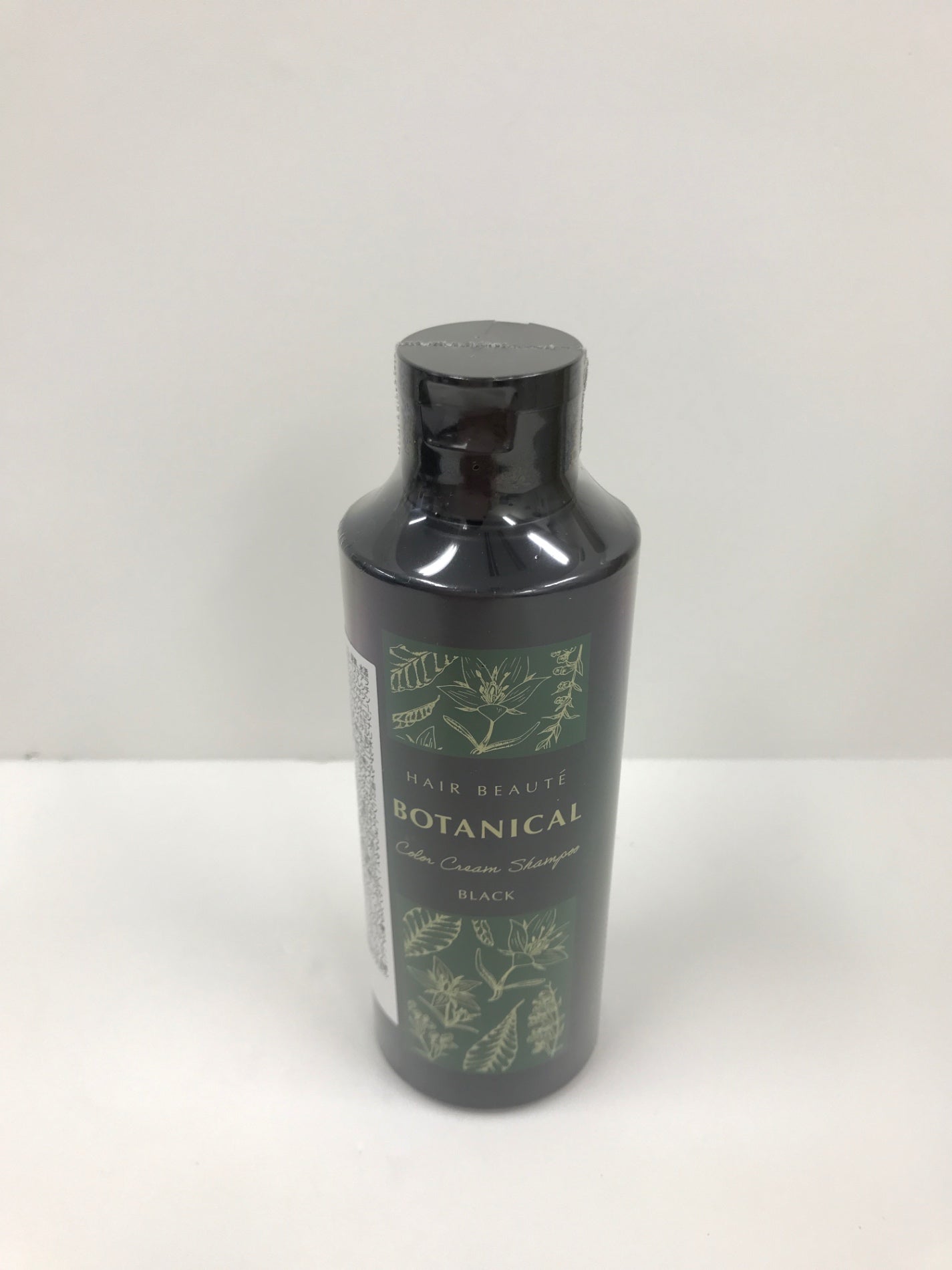 C312 ヘアボーテ ボタニカルカラークリームシャンプー ブラック 200ml