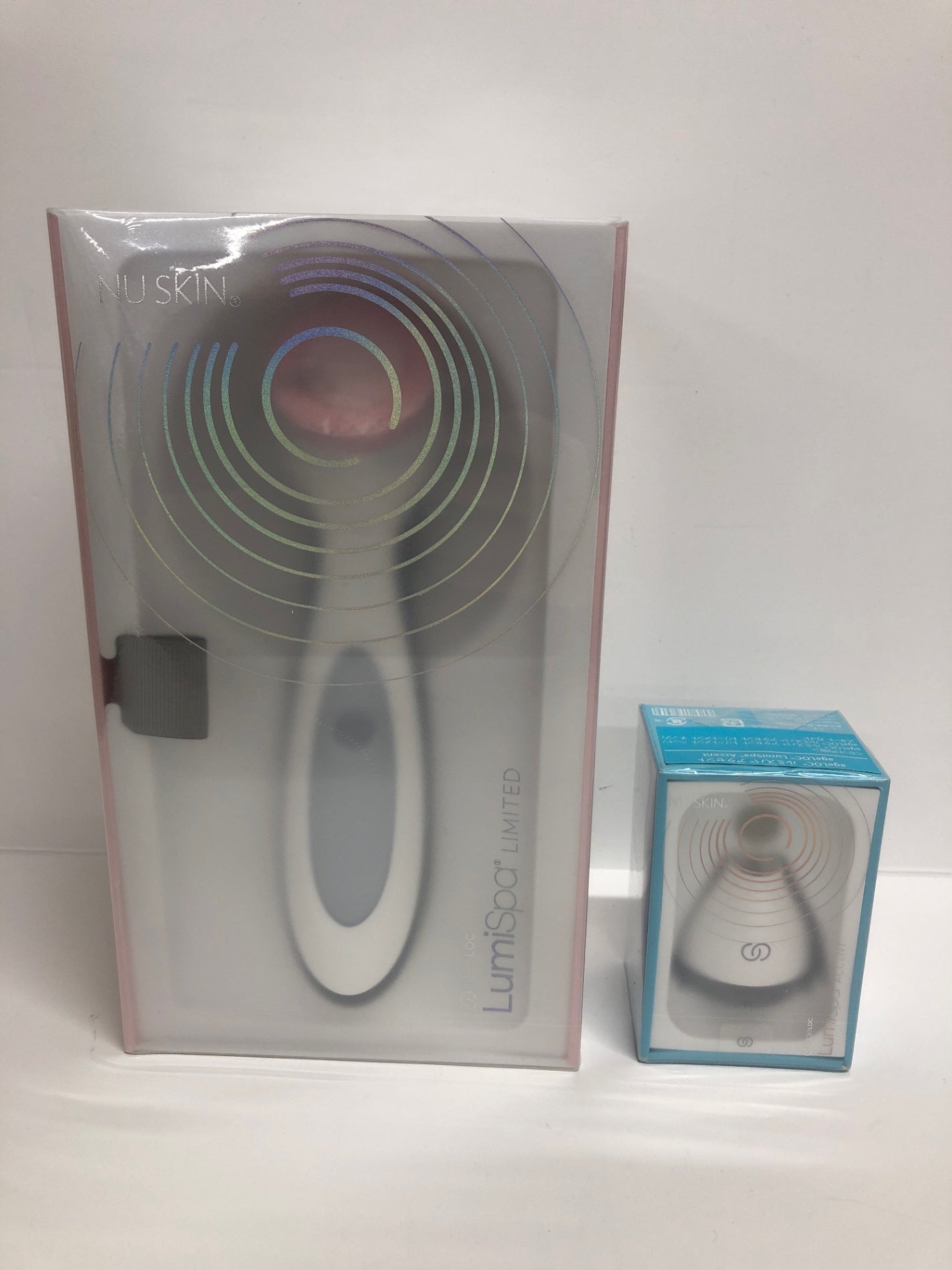 C637 D ニュースキン NUSKIN genLOC LumiSpa ルミスパ 美顔器 本体 ピンク アクセントトリートメント付き 未開封