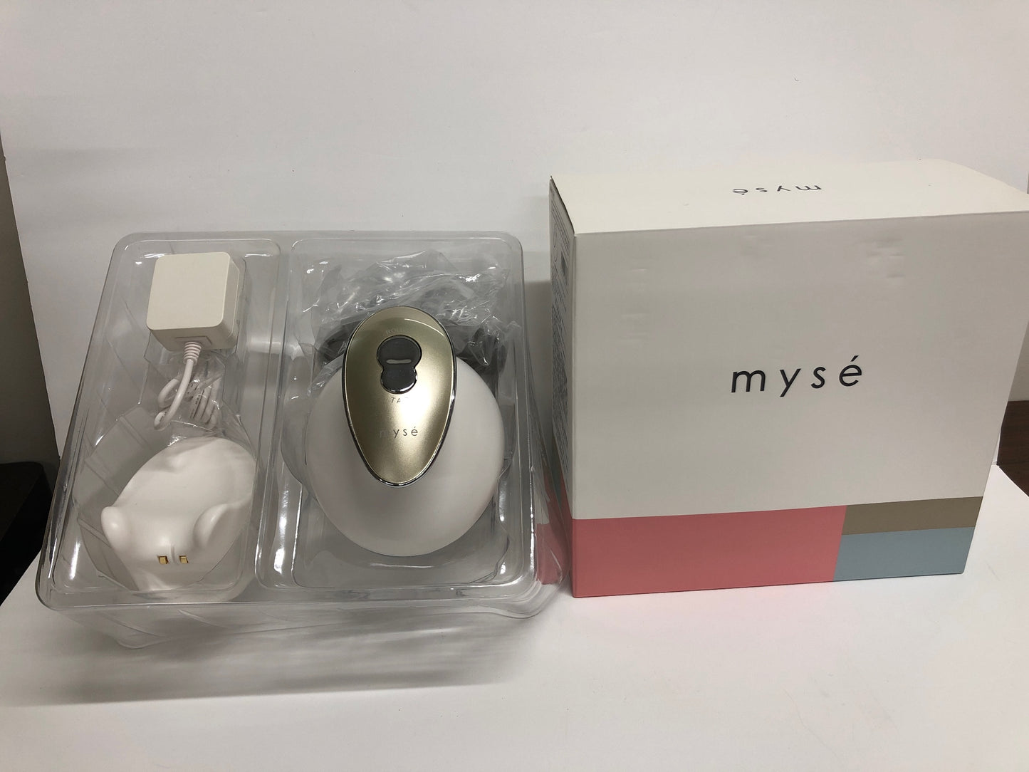C697 D YA-MAN(ヤーマン) 電動頭皮ブラシ mysé(ミーゼ) ヘッドスパリフト ゴールド マッサージ スカルプケア 頭皮 フェイス MS-30N