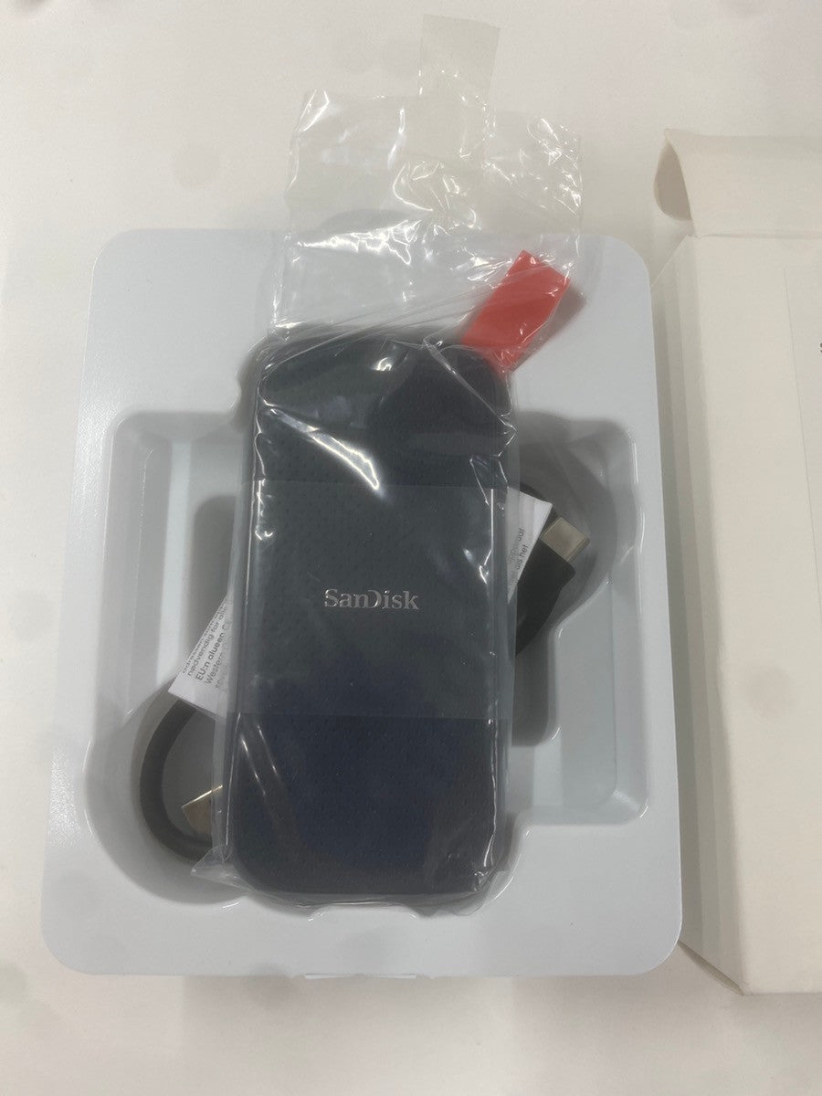 CK55 SanDisk ポータブルSSD 2TB sdssdE30-2T00-GH26 80-56-18921