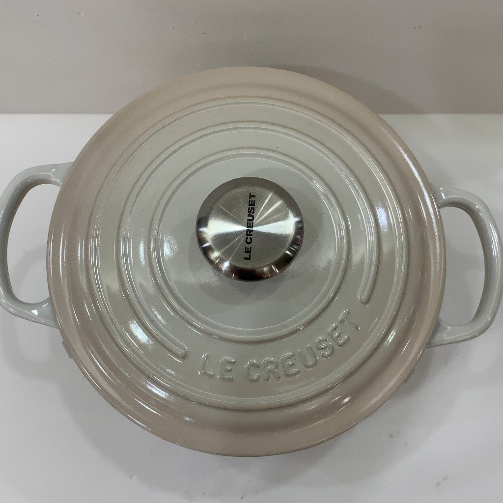 C9E1 D LE CREUSET ル・クルーゼ シグニチャー ココット・ロンド 18cm メレンゲ