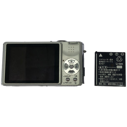 Z000 パナソニック LUMIX FX7 シルキーシルバー DMC-FX7-S　ラスト1点！