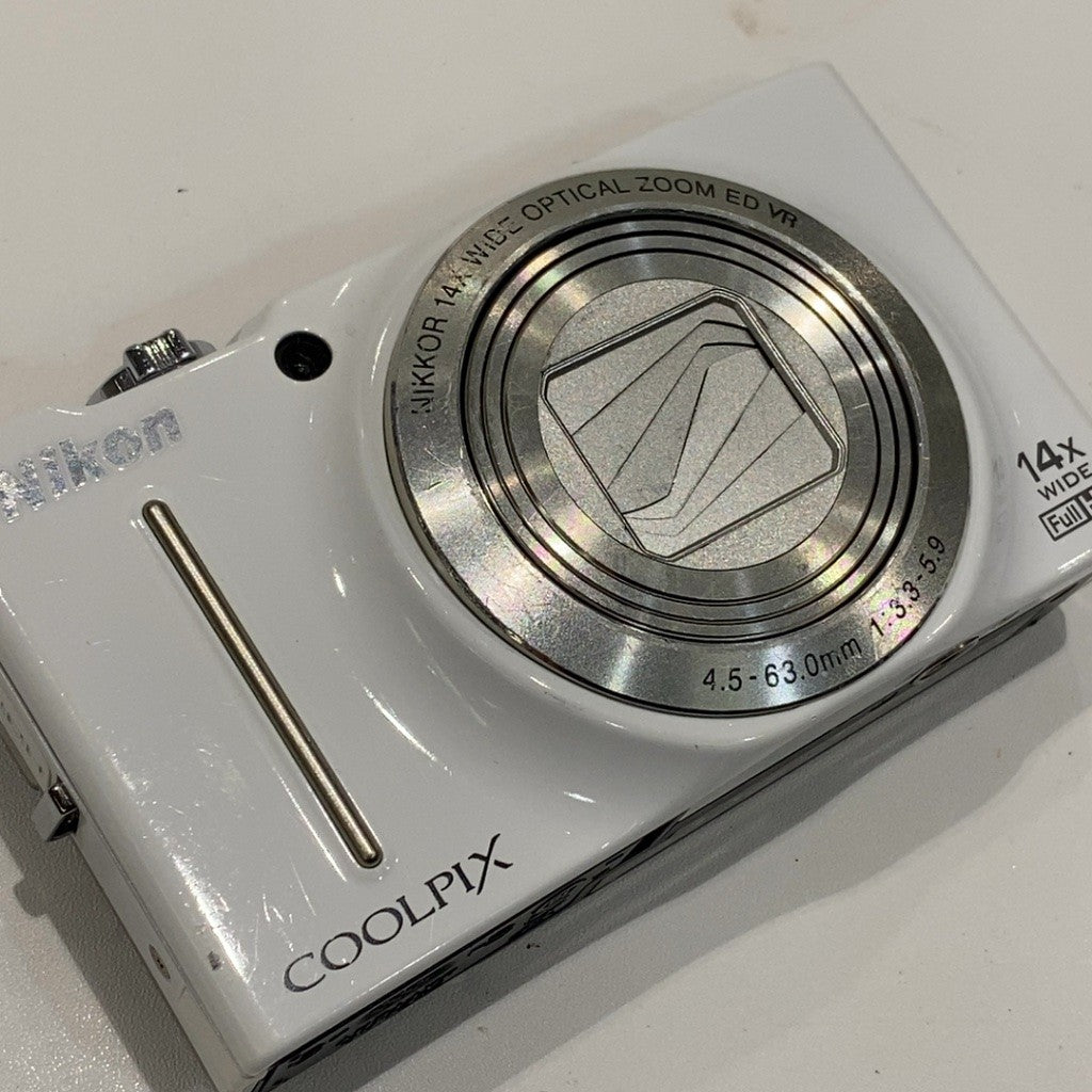 C9W8 D Nikon デジタルカメラ COOLPIX (クールピクス) S8200 ナチュラルホワイト S8200WH