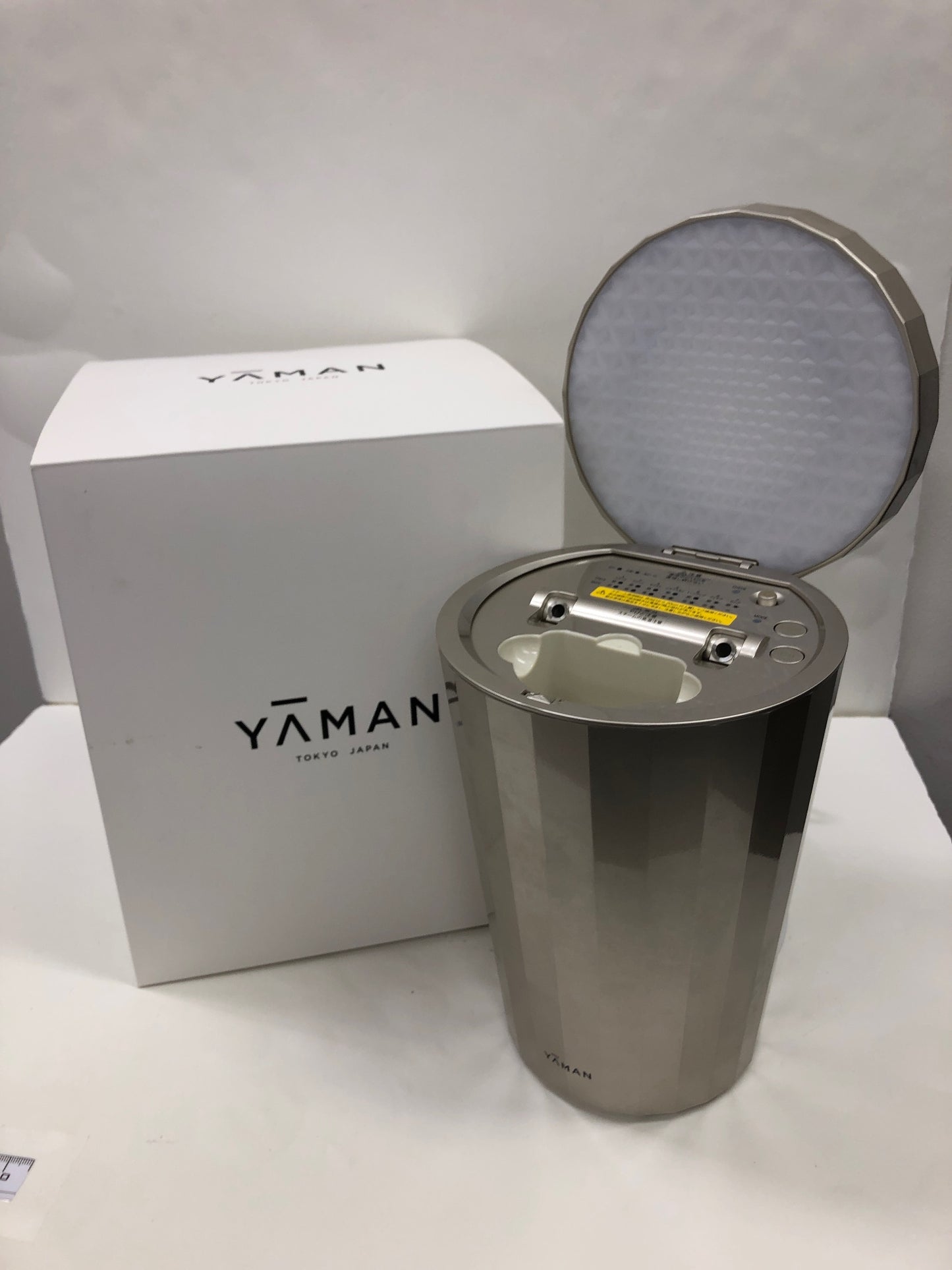 D YA-MAN  ヤーマン フォトケア 美顔器スチーマー  YJSB0N （シャンパンゴールド）