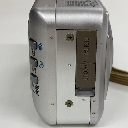 C848 D Canon PowerShot S30