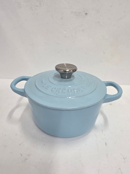 CU08 LE Creuset シグニチャー ココット・ロンド クールミント 18cm
