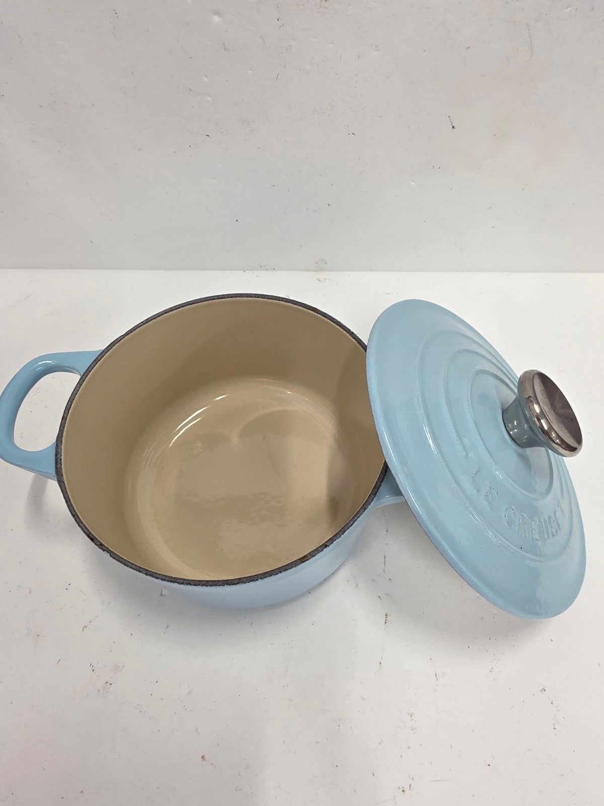 CU08 LE Creuset シグニチャー ココット・ロンド クールミント 18cm