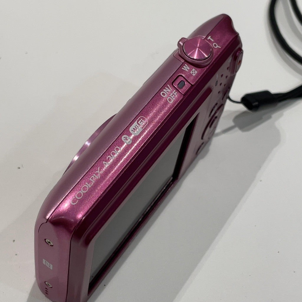 C9U4 D Nikon デジタルカメラ COOLPIX A300 光学8倍ズーム 2005万画素 ピンク A300PK