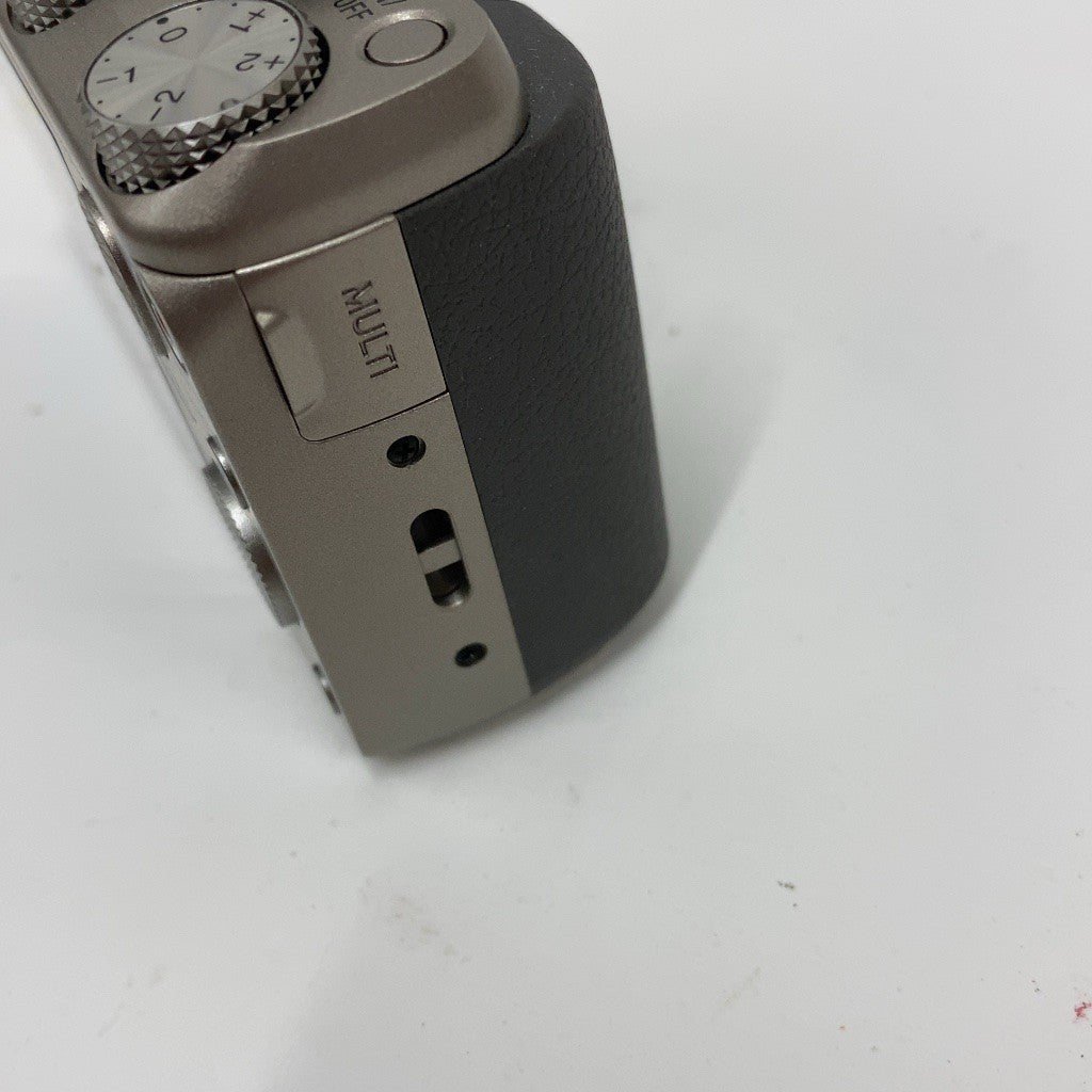 C92L D SONY  Cyber-shot HX50V  DSC-HX50V-S