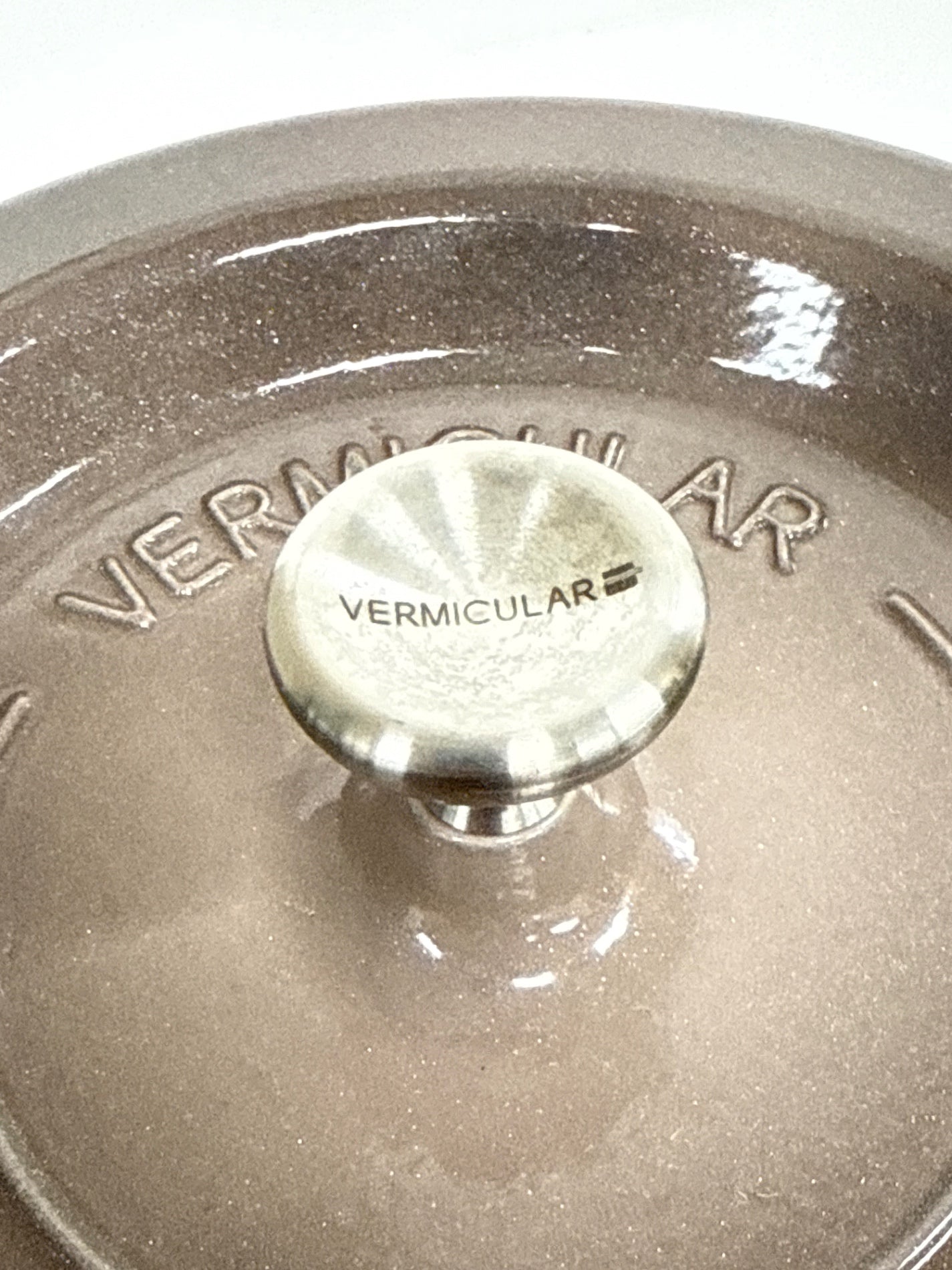 D VERMICULAR バーミキュラ オーブンポットラウンド 22cm ホーロー鍋 両手鍋  パールブラウン BR 鋳物