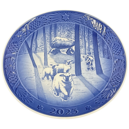 CH97 D ROYAL COPENHAGEN ロイヤルコペンハーゲン イヤープレート 2023年版 CHRISTMAS TIME IN THE FOREST ブルー