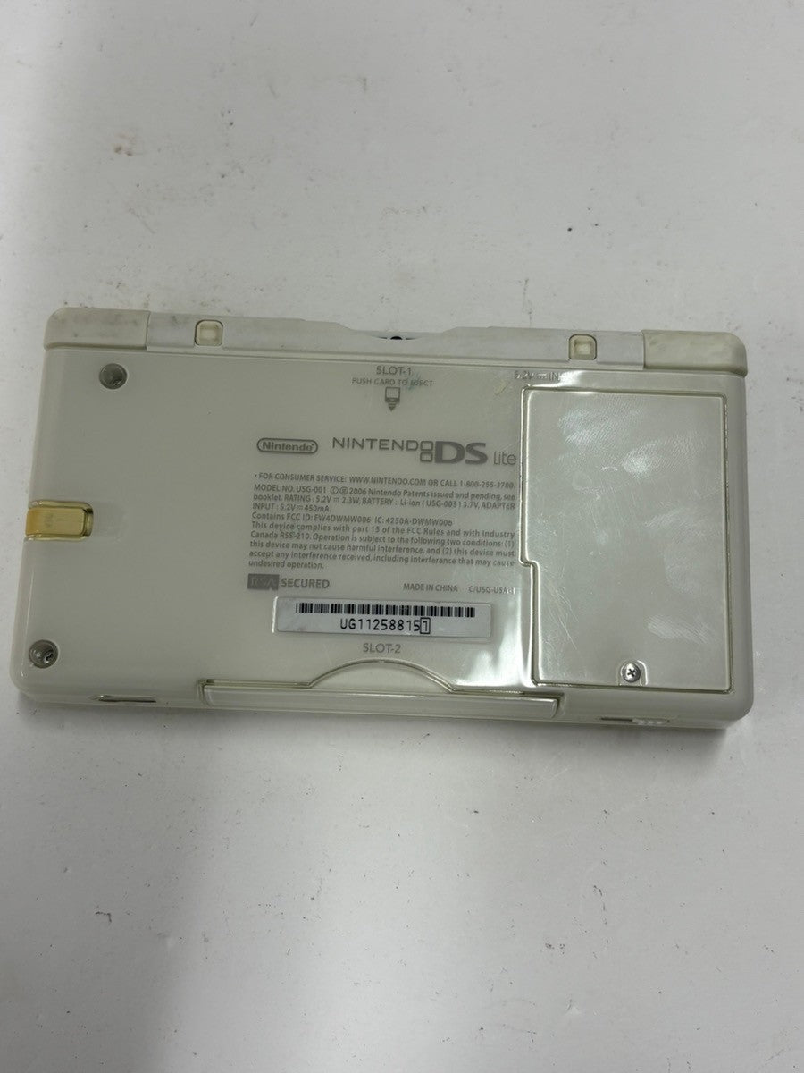 C95H 任天堂ds lite クリスタルホワイト