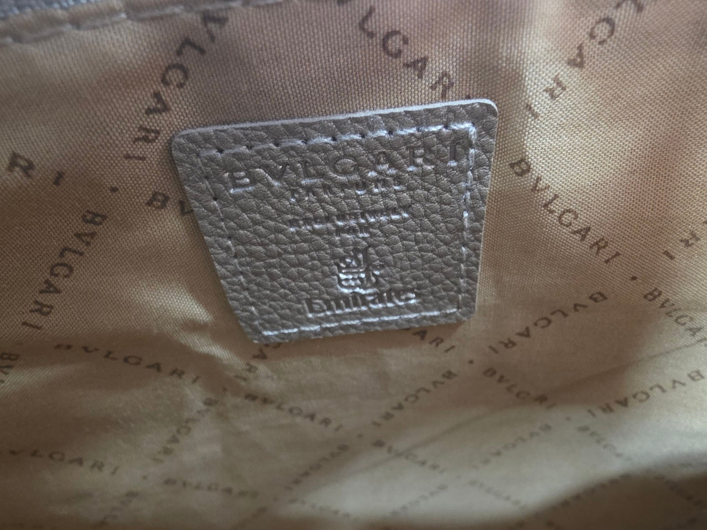CU29 Emirates エミレーツ航空 ファーストクラス  女性用アメニティセット  (BVLGARI コラボ)