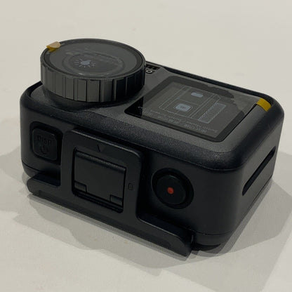 C9N6 D DJI OSMO Action RH アクションカメラ 4K OSMACT 初代