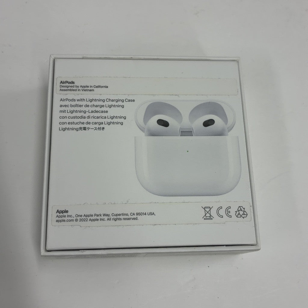 CG2A Apple アップル AirPods 第3世代 Ligtning 充電ケース付き