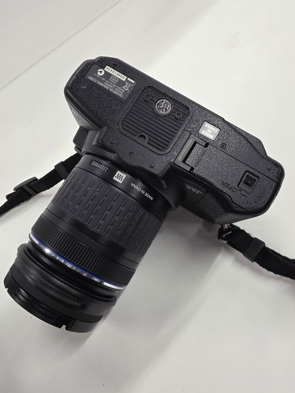 CU37 OLYMPUS デジタル一眼レフカメラ E-410