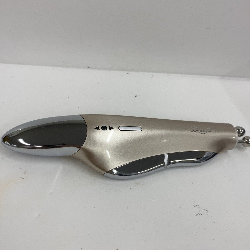 C54D D ■ブランフィーネ Branfine スーパートリプルブースター EMS美顔器　ゴールド