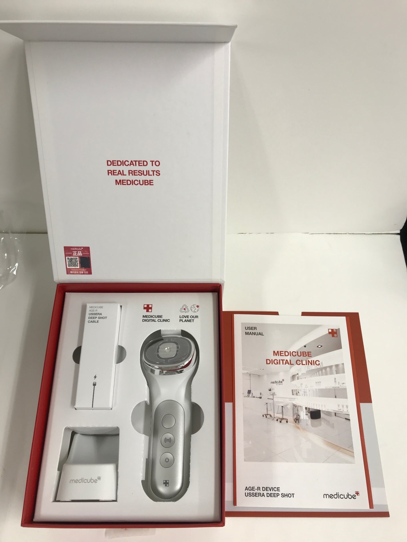 medicube メディキューブ AGE-R ユーセラディープショット ME-USSERA-01 家庭用美容器