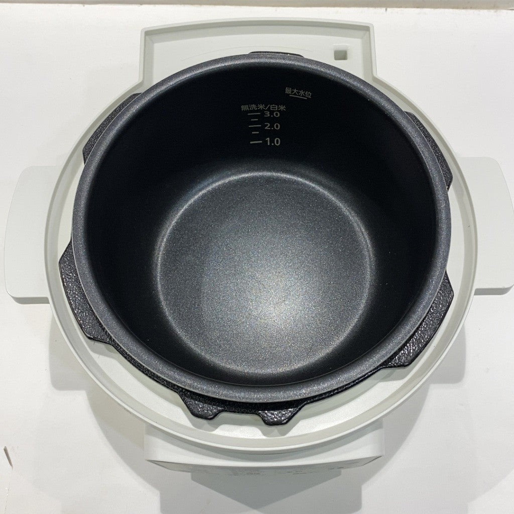 C9X7 D IRIS OHYAMA アイリスオーヤマ 電気圧力なべ PC-MA2 ホワイト